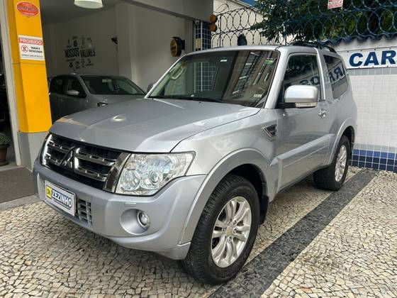 MITSUBISHI PAJERO FULL 3.8 4X4 V6 24V GASOLINA 2P AUTOMÁTICO MITSUBISHI PAJERO FULL 3.8 4X4 V6 24V GASOLINA 2P AUTOMÁTICO
